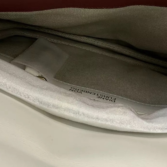 NWT Diane von Furstenberg  Leather  Saddle Bag - Picture 9 of 12